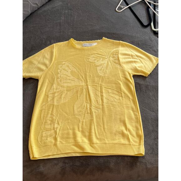 Alfred Dunner Petite Yellow Butterfly Knit Top Short Sleeve Sweater - PXL - Picture 4 of 6